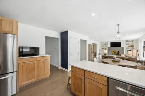 7553 Ridgewood Lane Burr Ridge IL 60527