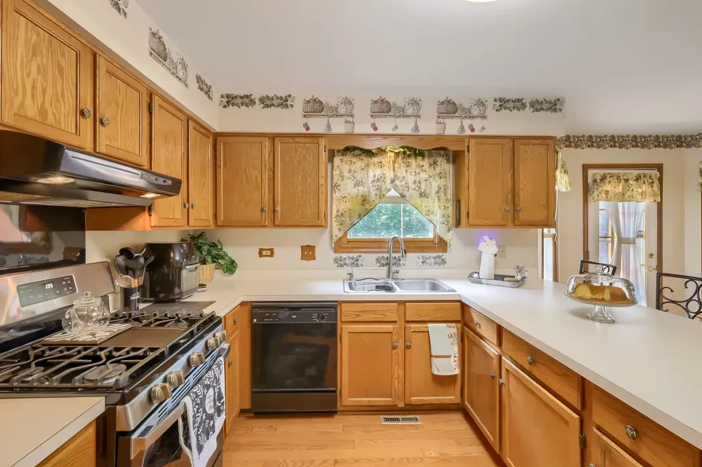 150 Winston Drive Bolingbrook IL 60440