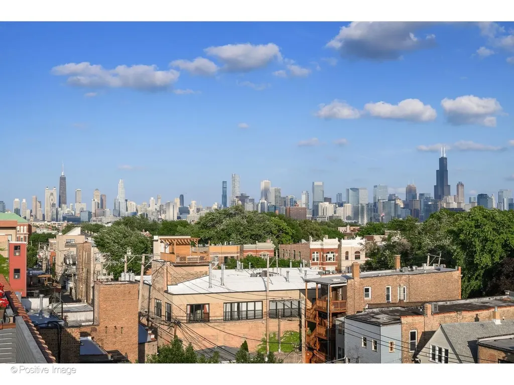 2037 West Division Street Chicago IL 60622