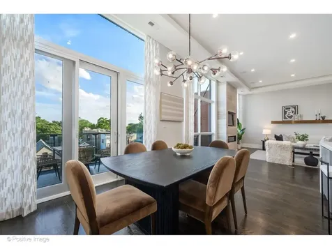 2037 West Division Street Chicago IL 60622
