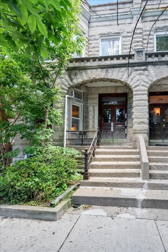 4127 North Ashland Avenue Chicago IL 60613
