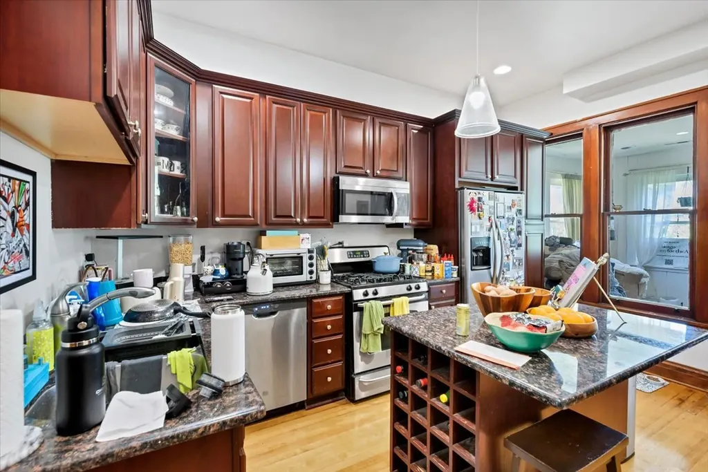 4127 North Ashland Avenue Chicago IL 60613