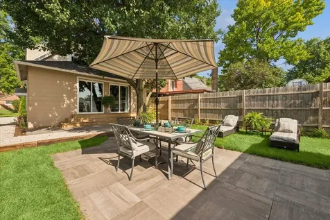 4019 Prairie Avenue Schiller Park IL 60176