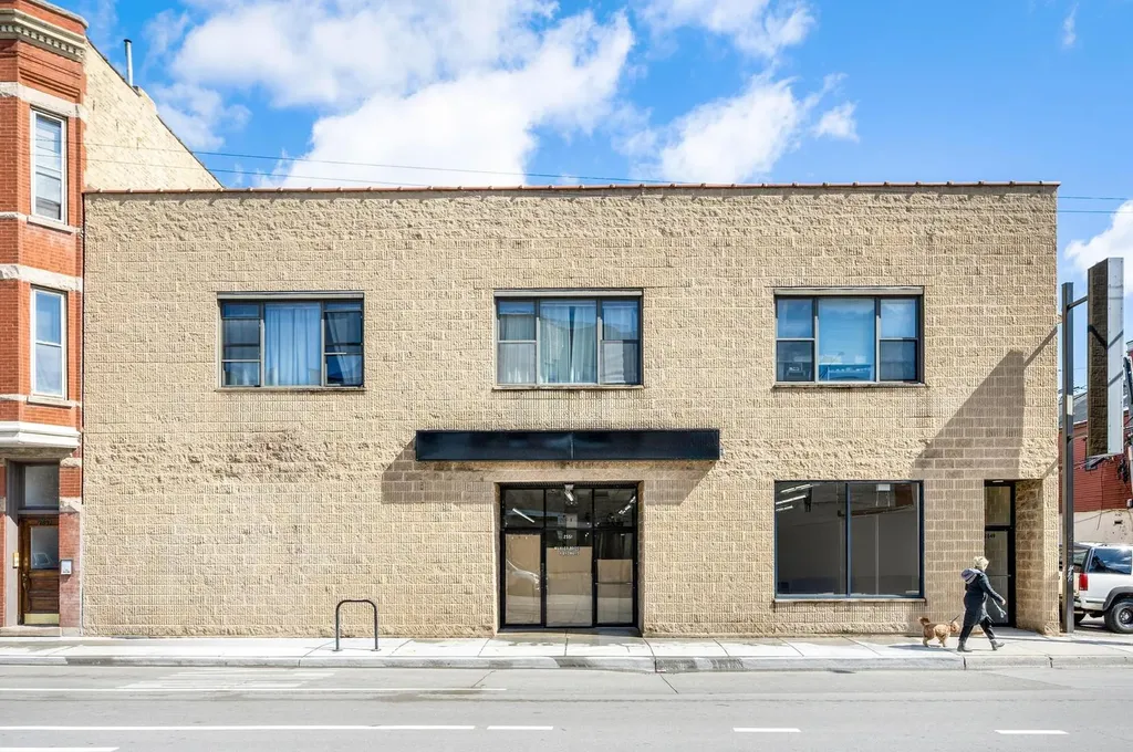 2549 North Halsted Street Chicago IL 60614