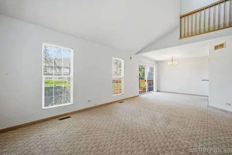 37 Ione Drive South Elgin IL 60177