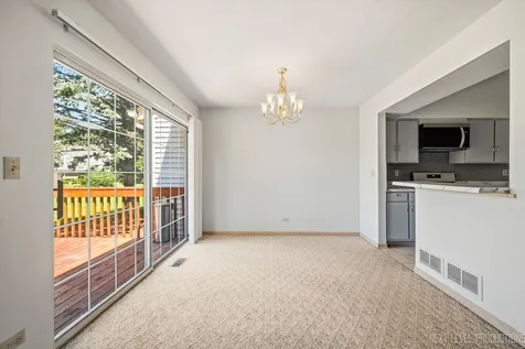 37 Ione Drive South Elgin IL 60177