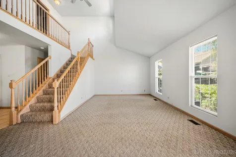 37 Ione Drive South Elgin IL 60177