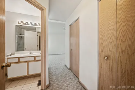 37 Ione Drive South Elgin IL 60177