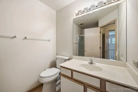 37 Ione Drive South Elgin IL 60177