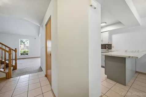 37 Ione Drive South Elgin IL 60177