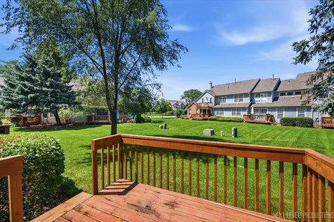 37 Ione Drive South Elgin IL 60177
