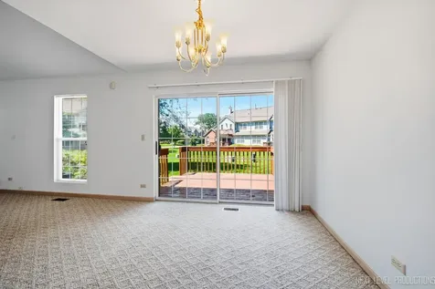37 Ione Drive South Elgin IL 60177