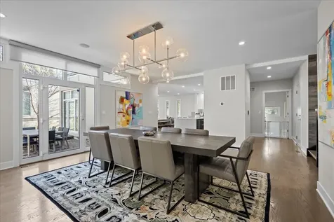 2009 Skyelar Court Highland Park IL 60035