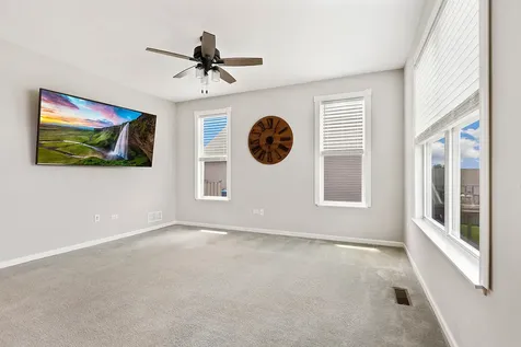 1805 Wildspring Parkway Joliet IL 60431