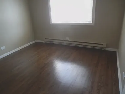 704 West 111th Street Chicago IL 60628
