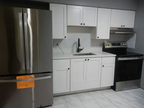 704 West 111th Street Chicago IL 60628