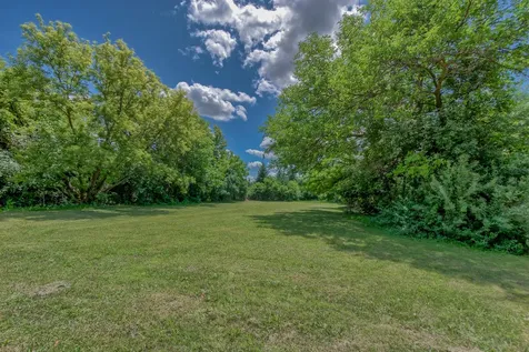 85 Bender Road Des Plaines IL 60016