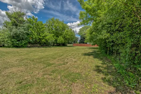 85 Bender Road Des Plaines IL 60016