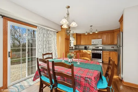 11061 Bayou Court Huntley IL 60142