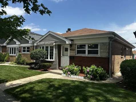 4535 Warsaw Avenue Lyons IL 60534