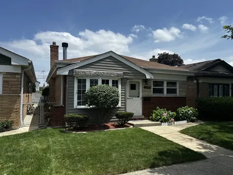 4535 Warsaw Avenue Lyons IL 60534