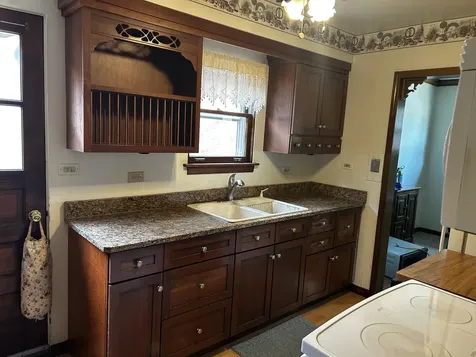 4535 Warsaw Avenue Lyons IL 60534