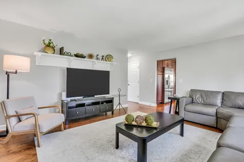 753 West Trail N Grayslake IL 60030