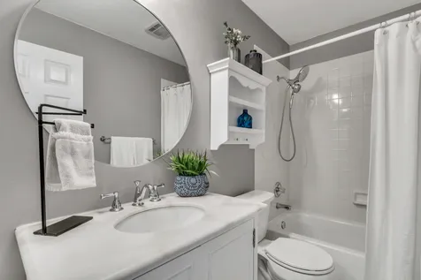 753 West Trail N Grayslake IL 60030