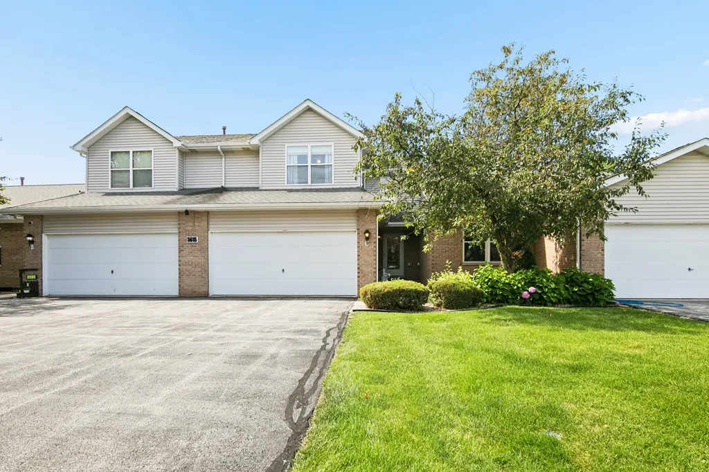 5615 West Von Avenue Monee IL 60449