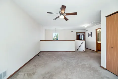 5615 West Von Avenue Monee IL 60449
