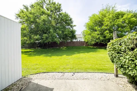 5615 West Von Avenue Monee IL 60449