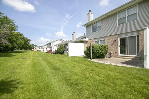 5615 West Von Avenue Monee IL 60449