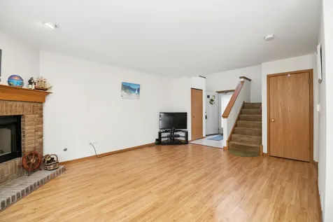 5615 West Von Avenue Monee IL 60449