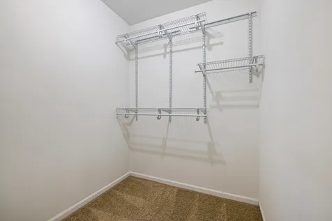 510 Nebraska Circle Carol Stream IL 60188