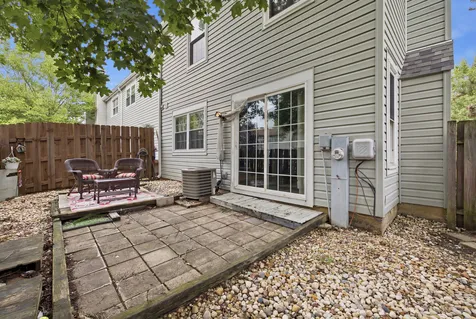 510 Nebraska Circle Carol Stream IL 60188