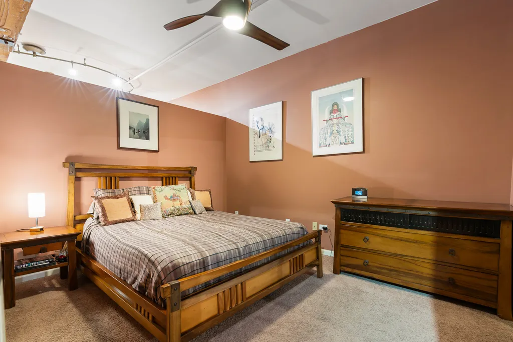 520 West Huron Street Chicago IL 60654