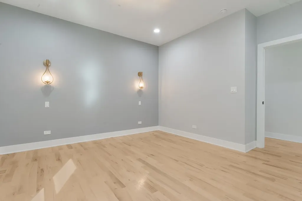 6402 South Vernon Avenue Chicago IL 60637