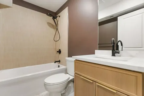 6402 South Vernon Avenue Chicago IL 60637
