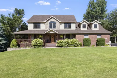 12810 Skyline Drive Roscoe IL 61073