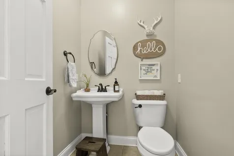 12810 Skyline Drive Roscoe IL 61073