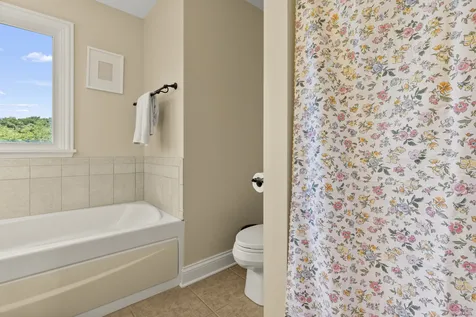 12810 Skyline Drive Roscoe IL 61073