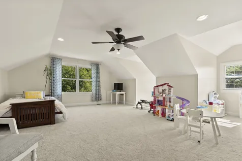 12810 Skyline Drive Roscoe IL 61073