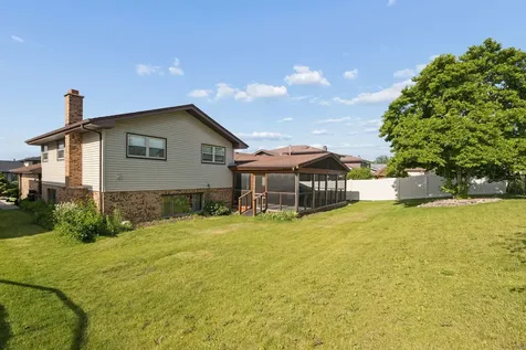 13049 Finch Court Homer Glen IL 60491