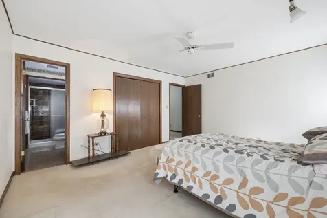 13049 Finch Court Homer Glen IL 60491