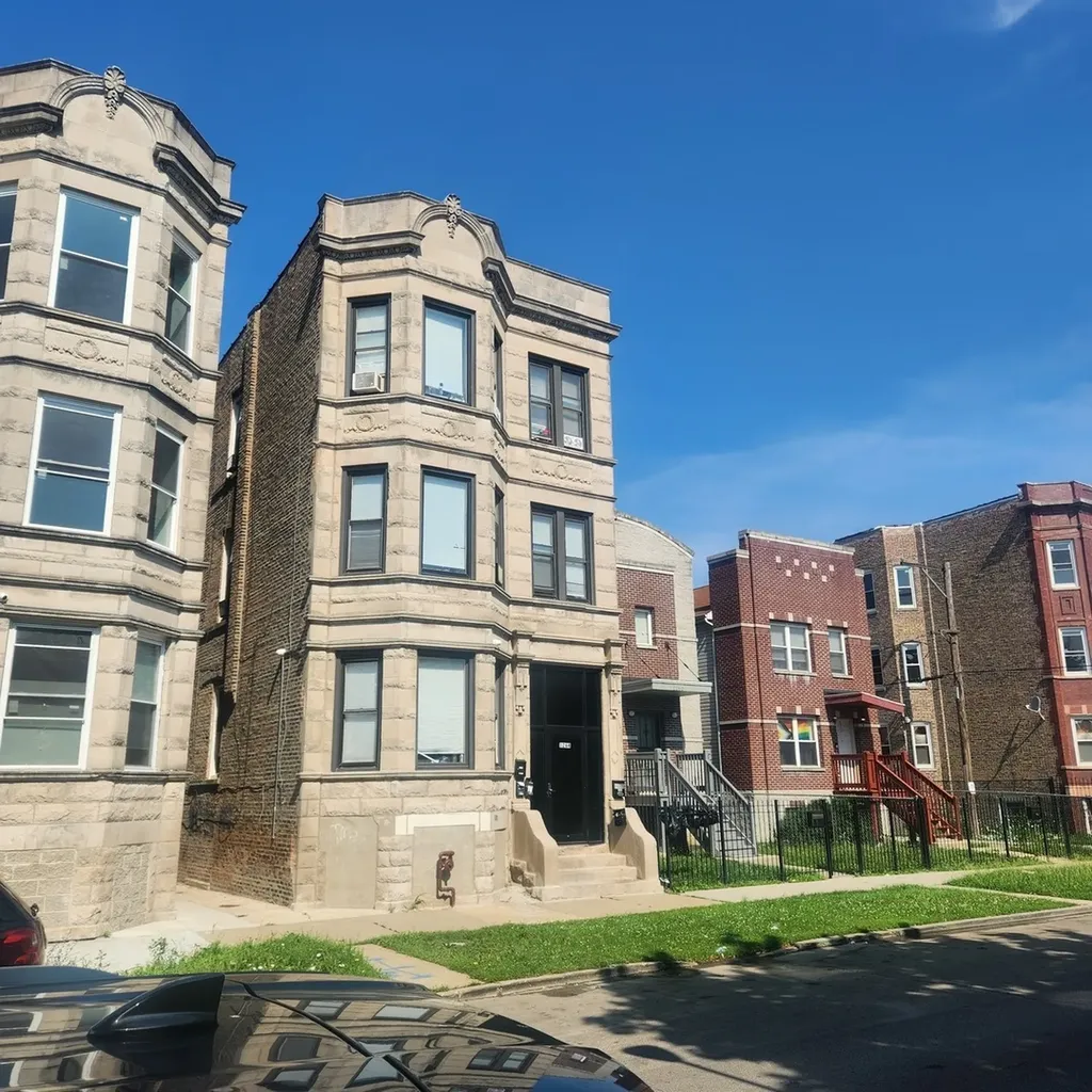 1264 South Saint Louis Avenue Chicago IL 60623