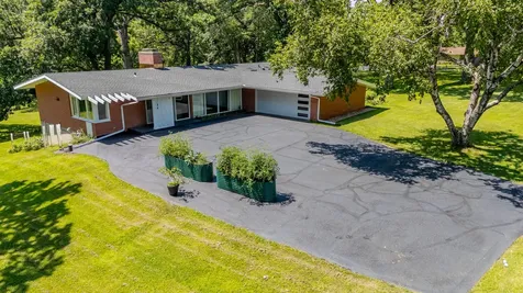 17519 Hickory Hills Road Sterling IL 61081