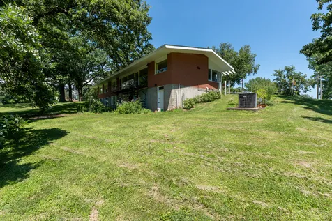 17519 Hickory Hills Road Sterling IL 61081