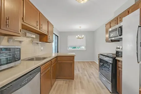 1538 Springview Court Wheeling IL 60090
