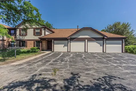 1538 Springview Court Wheeling IL 60090