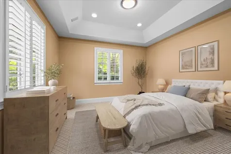 1920 Merritt Lane Lake Forest IL 60045